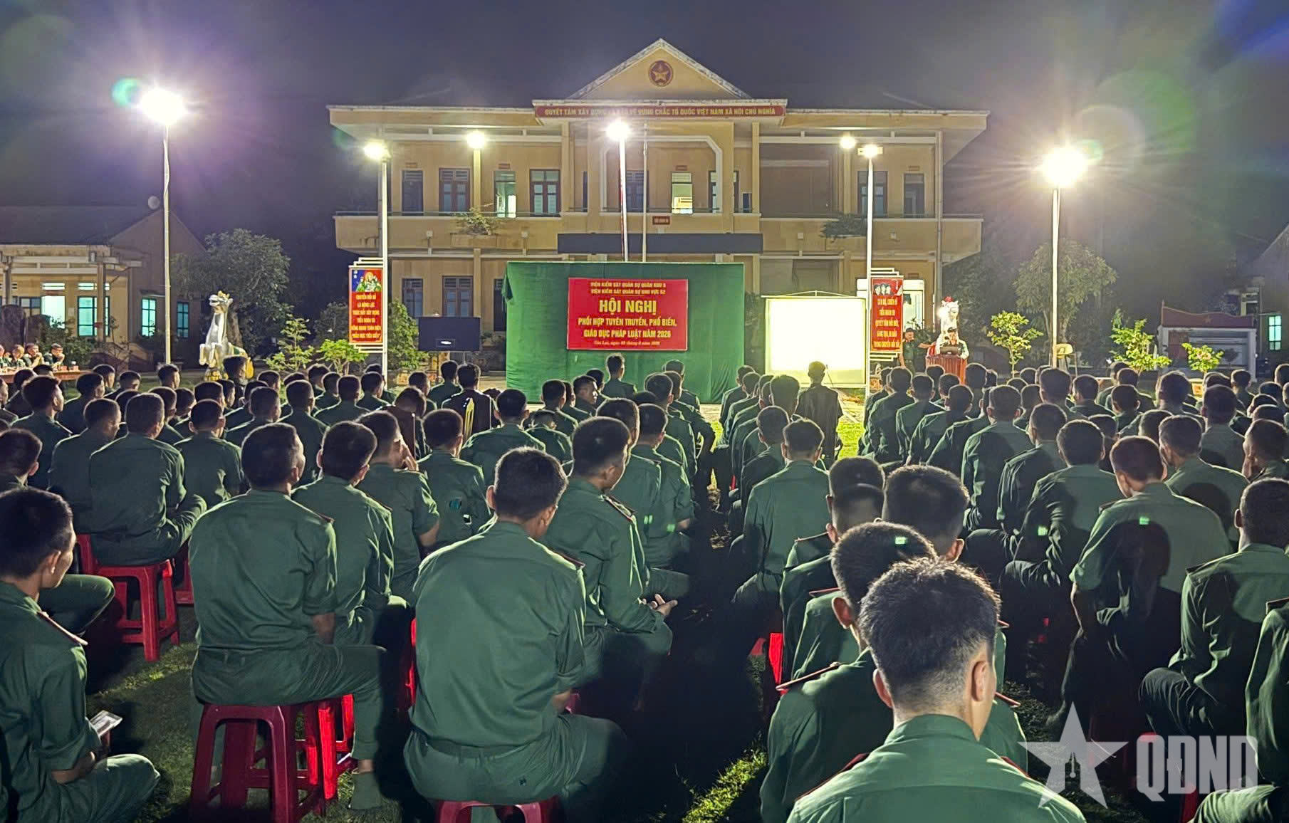 Viện Kiểm sát quân sự Khu vực 52 (Quân khu 5): Tích cực đưa pháp luật đến gần nhân dân và bộ đội

